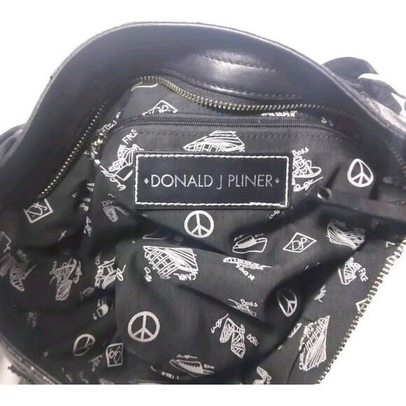 Donald J. Pliner Jett Reflections Hobo Shoulder Bag Black Leather Retail $275 - Picture 6 of 6